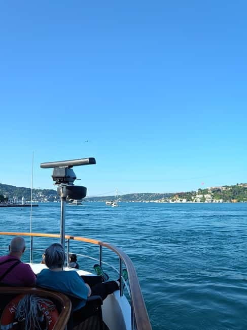 Istanbul Bosphorus: 3-Hour Day Cruise's with Asian Side Stop - Küçüksu Palace, Kuleli, and the return south