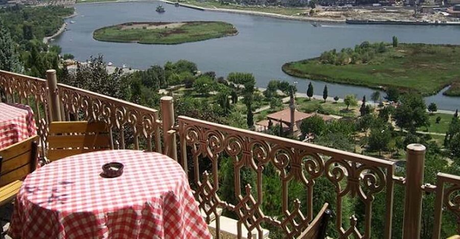 Istanbul: Bosphorus Cruise and Golden Horn Bus Tour - What this four-hour Istanbul tour actually gives you