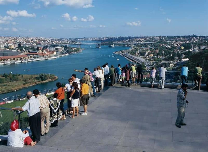 Istanbul: Bosphorus Cruise, Golden Horn, & Pierre Loti Hill - Who should book this tour?