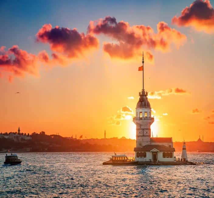 Istanbul: Bosphorus Cruise Morning or Sunset Boat Tour - What $15 gets you in Istanbul