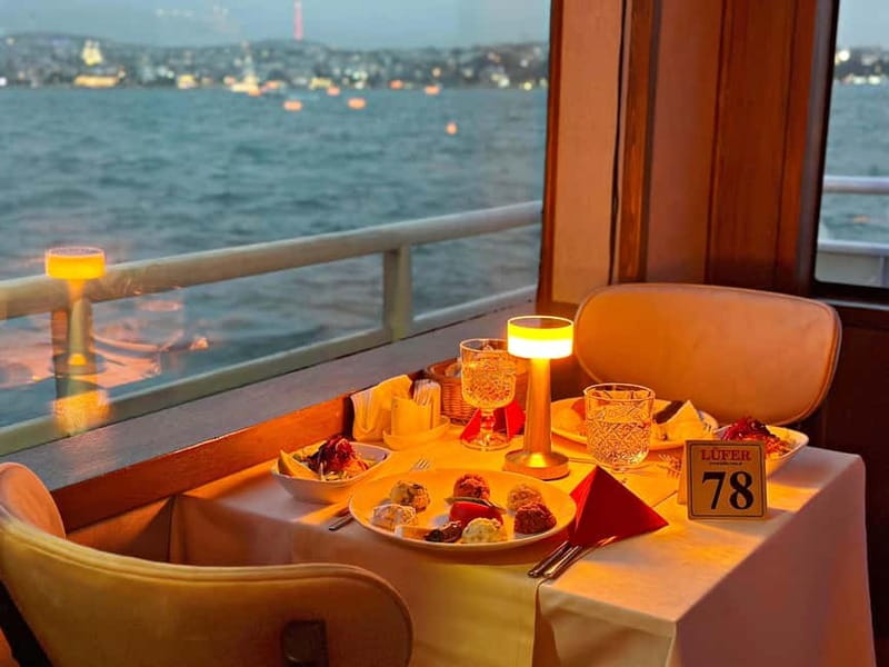 Istanbul: Bosphorus Dinner Cruise & Show with Private Table - Final call: book it or skip it?