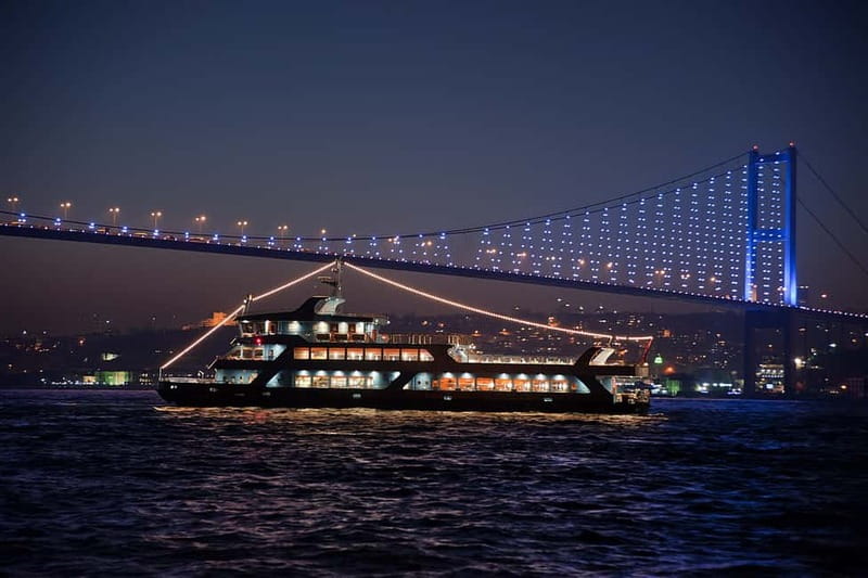 Istanbul: Bosphorus Dinner Cruise & Turkish Night Show - The dinner menu: generous, familiar, and practical