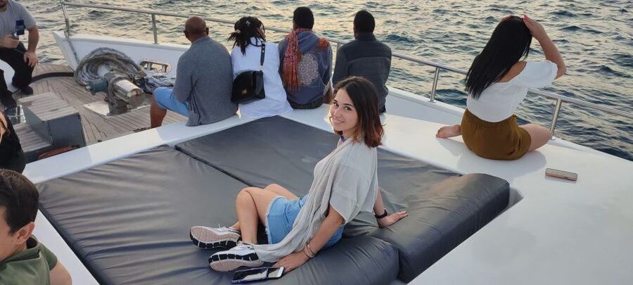Istanbul: Bosphorus Sunset Cruise on Yacht with Live Guide - Rumeli Fortress and the second bridge