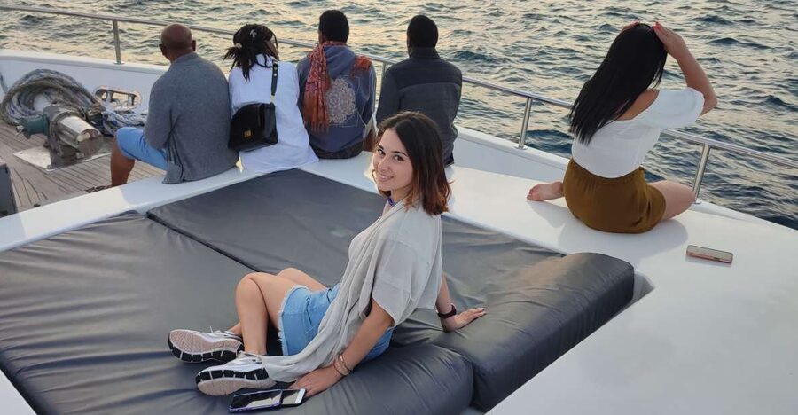 Istanbul: Bosphorus Sunset Cruise on Yacht with Live Guide - Finding the boat at Kabataş