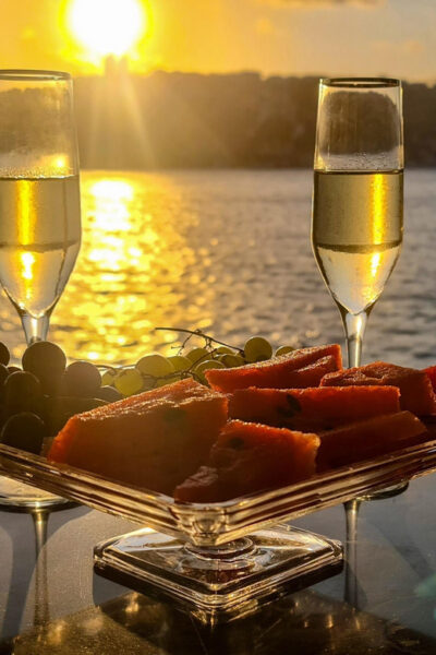 Bosphorus Sunset Cruise with Drinks & Snack