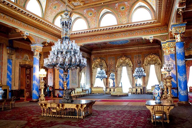 Istanbul Two Continents Tour By Bus And Bosphorus Cruise - The Bosphorus cruise is the grand finale