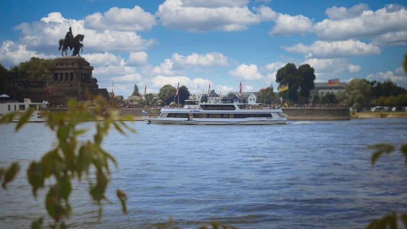 Koblenz:Rhine Valley boat tour along the castles and palaces - What the two-hour timing really gives you