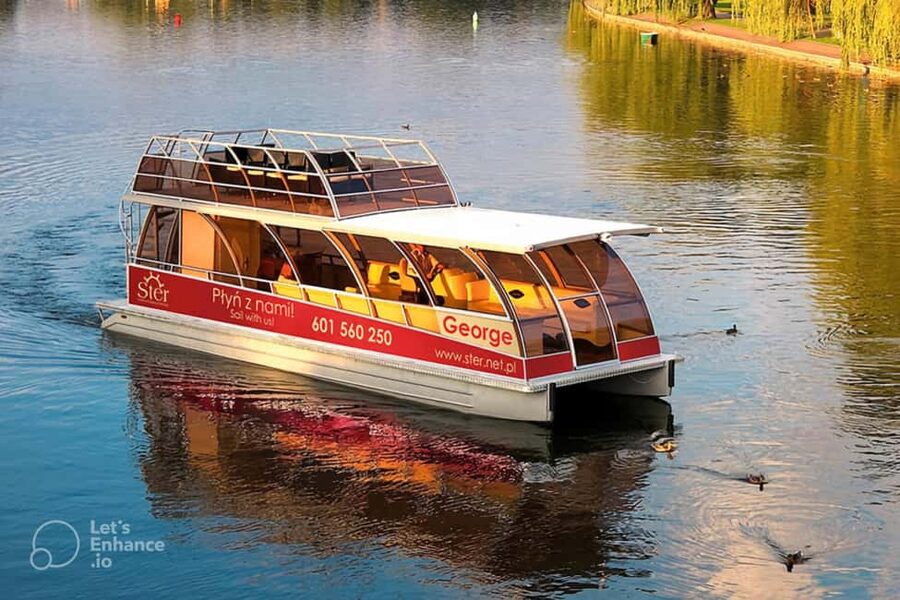 Krakow: Day or Night Vistula River Cruise with Audio Guide - Setting out from Wiślany Ogród