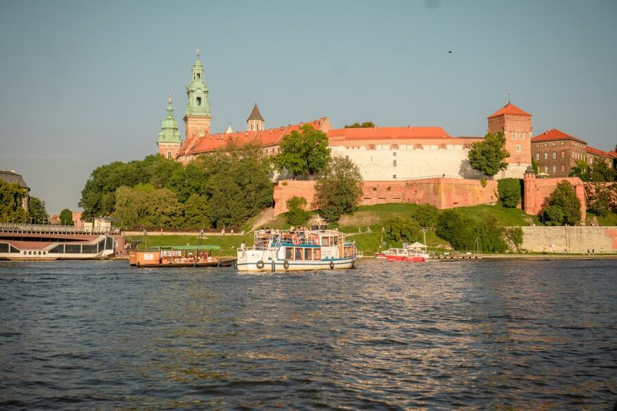 Krakow: Early Bird Vistula River Sightseeing Cruise - Key points to know before booking