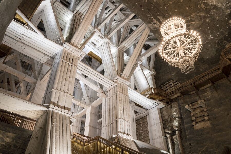 Krakow: Lazy Catamaran River Cruise and Salt Mine Group Tour - Entering the 700-Year-Old Salt Mine