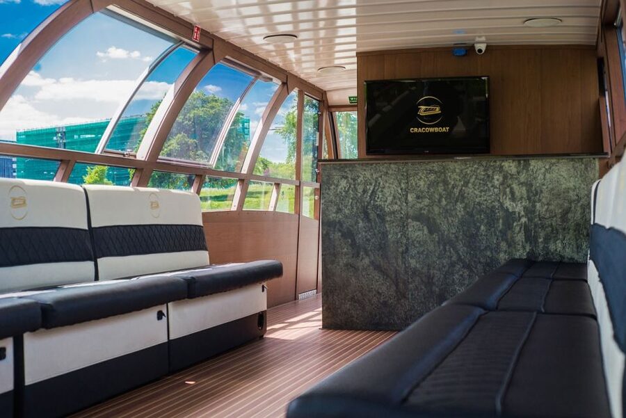 Krakow: Lazy Catamaran River Cruise and Salt Mine Group Tour - How the Tour Handles Groups and Time