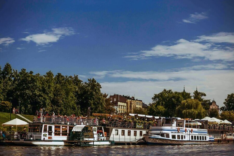 Krakow: Sightseeing Cruise by Vistula River - Dębnicki Bridge and the Norbertine convent