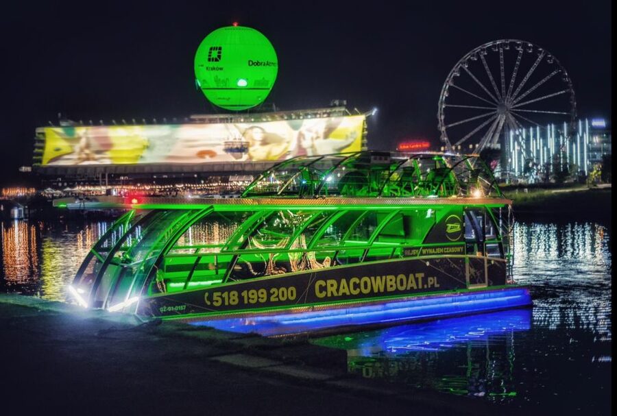Krakow: Sightseeing Cruise on Vistula River with Audio Guide - Why a river cruise belongs in your Krakow plans