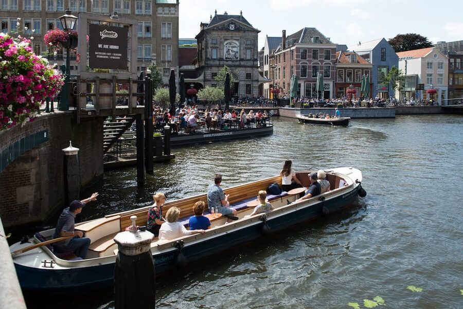 Leiden: Guided City Canal Cruise - City Hall from the water