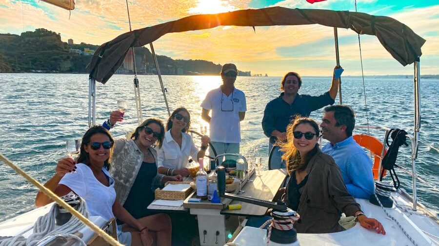 Lisbon: Luxury Private Sailing Boat Cruise on River Tagus - FAQ