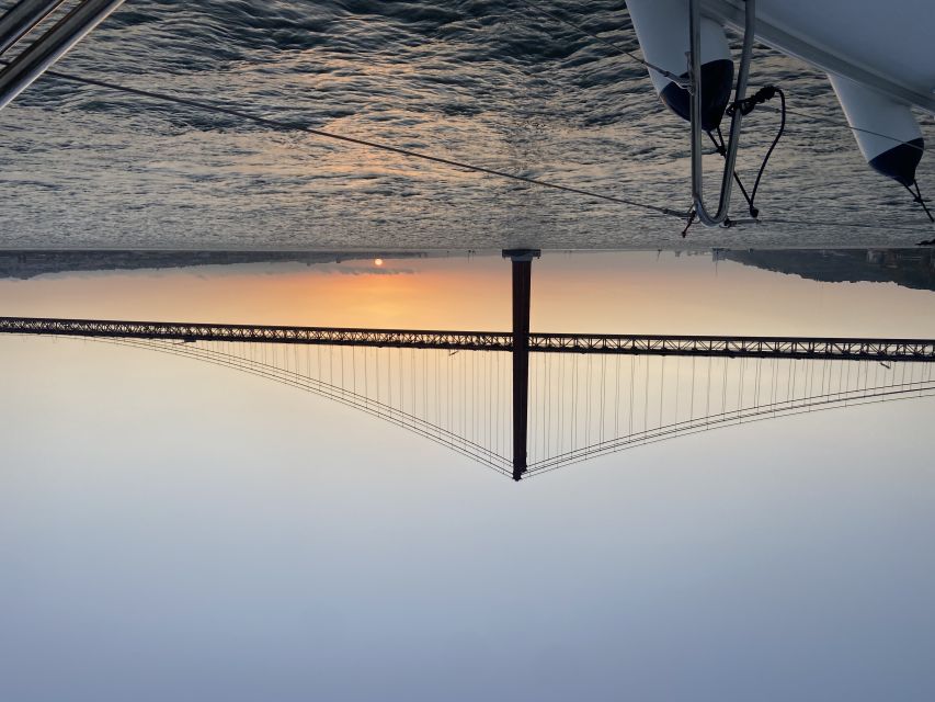 Lisbon: Tagus River Sailboat City Cruise - Across to Cacilhas and Cristo Rei