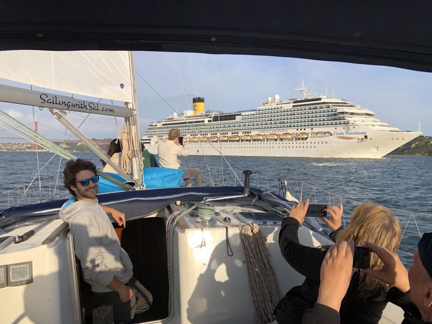 Lisbon: Tagus River Sunset Cruise with Drinks - Setting sail from Doca de Alcantara