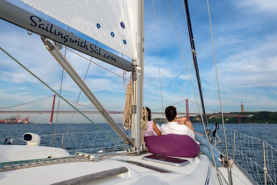Lisbon: Tagus River Sunset Cruise with Drinks - What the 39-foot sailboat feels like