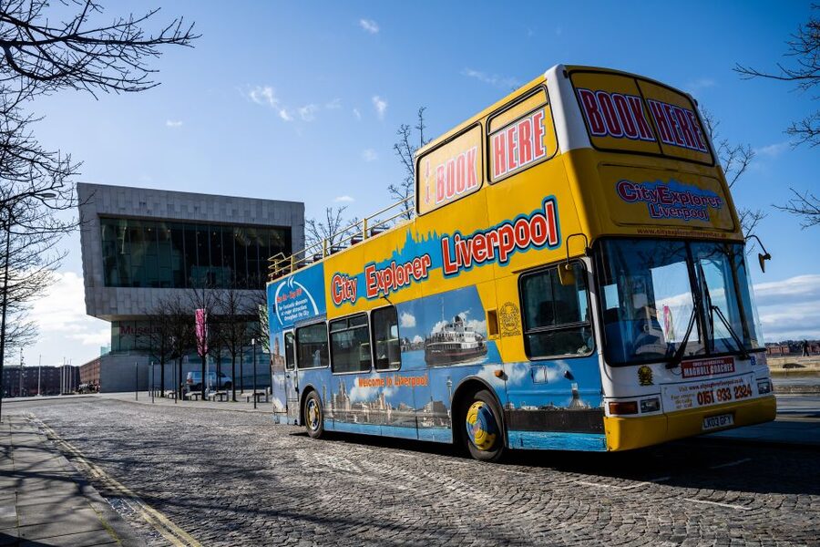 Liverpool: River Cruise and Hop-On Hop-Off Bus Tour - Live guides are the main reason to ride twice