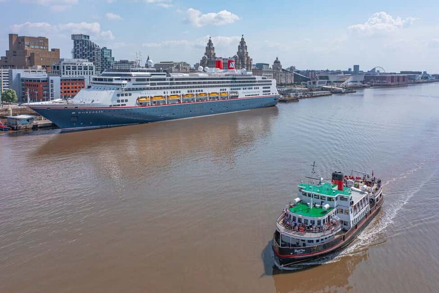 Liverpool: Sightseeing River Cruise on the Mersey River - Across the Mersey toward the Wirral