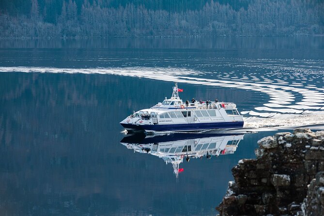 Loch Ness and Caledonian Canal 2-Hour Cruise from Dochgarroch - Choosing between the upper deck and indoor seating