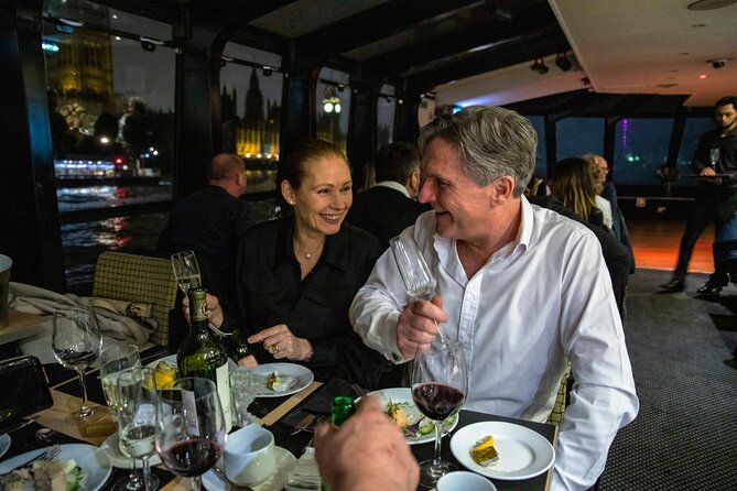 London Dinner Cruise on the Thames River - Seeing London after dark