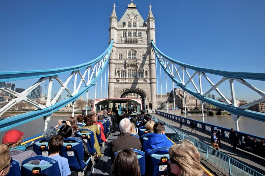 London: Tootbus Hop-on Hop-off (Optional River Cruise) - Who gets the most from Tootbus?