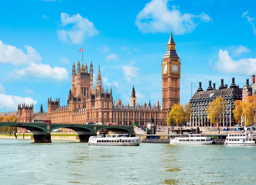 London: Westminster to Tower Bridge River Thames Cruise - The commentary is the real extra