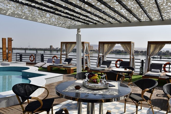 Luxury 5 Days Nile River Cruise from Luxor to Aswan with Private Tour Guide - Day one: Karnak and Luxor temples before dinner