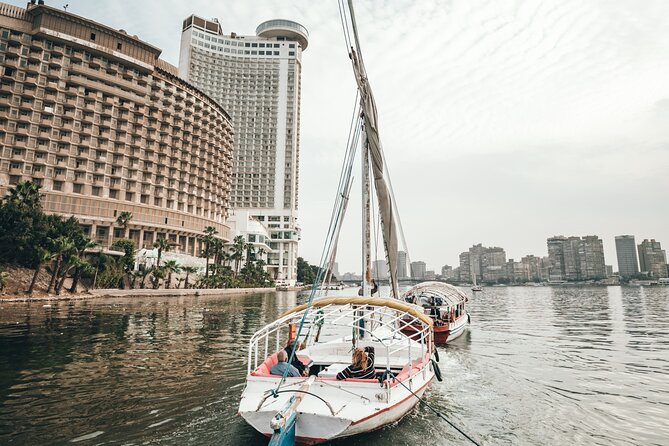 Luxury Cairo Nile Dinner Cruise and Show - Nile Maxim Cruise - Why an evening on the Nile works so well