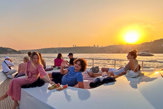 Luxury Sunset Yacht Cruise on the Bosphorus – Refresh & Relax - Kucuksu Palace and Anadoluhisarı
