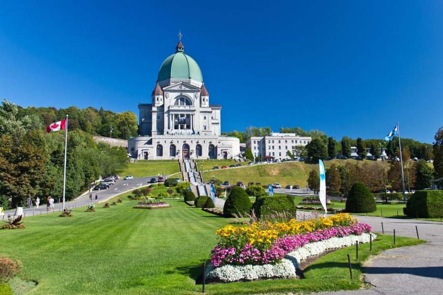 Montreal: Small Group Tour with River Cruise and Notre Dame - St Joseph’s Oratory and the city beyond the postcard