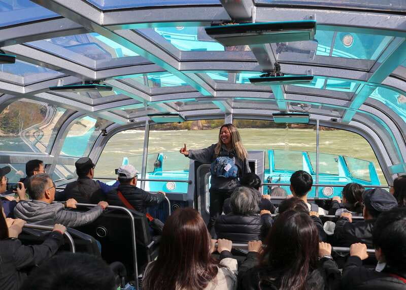 Niagara Falls, ON: Jet Boat Tour on Niagara River - Guides, Captains, and the Mood on Board