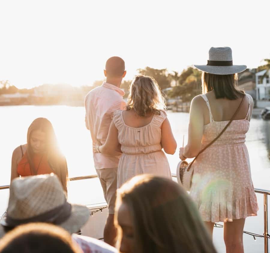 Noosaville: Noosa River Sunset Cruise - Who will enjoy this cruise most
