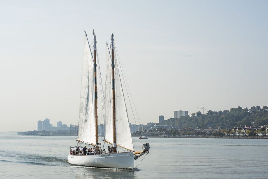 NYC: Hudson River Fall Foliage Sailing Trip - Key points to know before booking