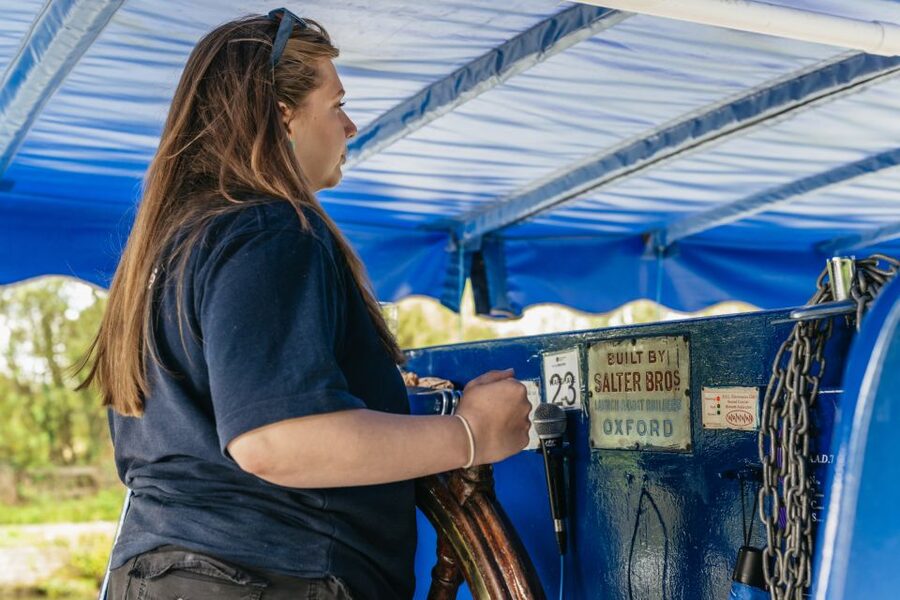 Oxford: River Thames Sightseeing Cruise - What the guide adds