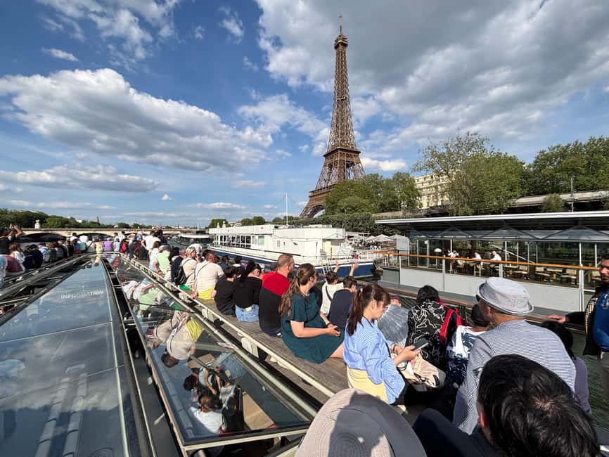 Paris: 1-Hour Seine Cruise departing from the Eiffel Tower - Île de la Cité and Notre Dame Cathedral