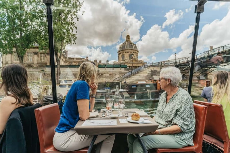 Paris: 2-Hour River Seine Lunch Cruise with 3-course-menu - Boarding beneath the Eiffel Tower