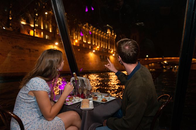 Paris 3-Course Gourmet Dinner and Sightseeing Seine River Cruise - Grand Palais and Musée d’Orsay