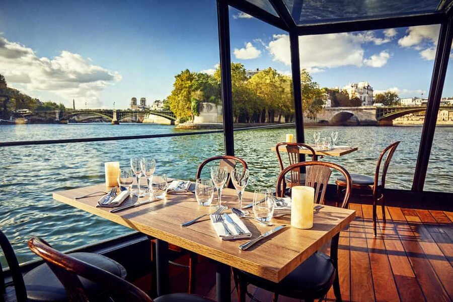 Paris: 3-Course Lunch Cruise on the River Seine - The route begins with the Musée d’Orsay
