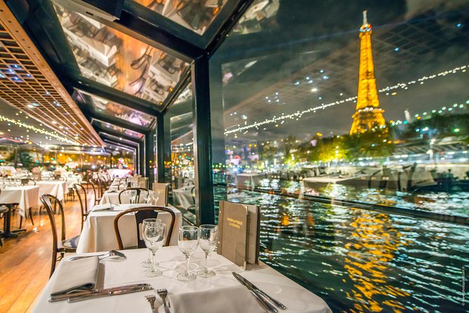 Paris 3-Courses Gourmet Dinner Seine River Cruise with Champagne - A dinner cruise built around Paris after dark