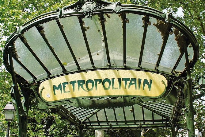 Paris by Rail with Sightseeing Bus and River Cruise - The Louvre area without a museum visit