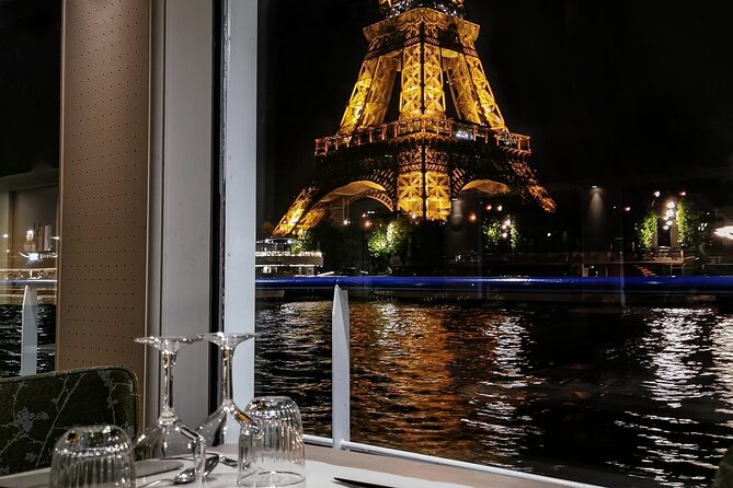 Paris Capitaine Fracasse 3 Course Seine River Dinner Cruise - A three-course meal with a modern French feel