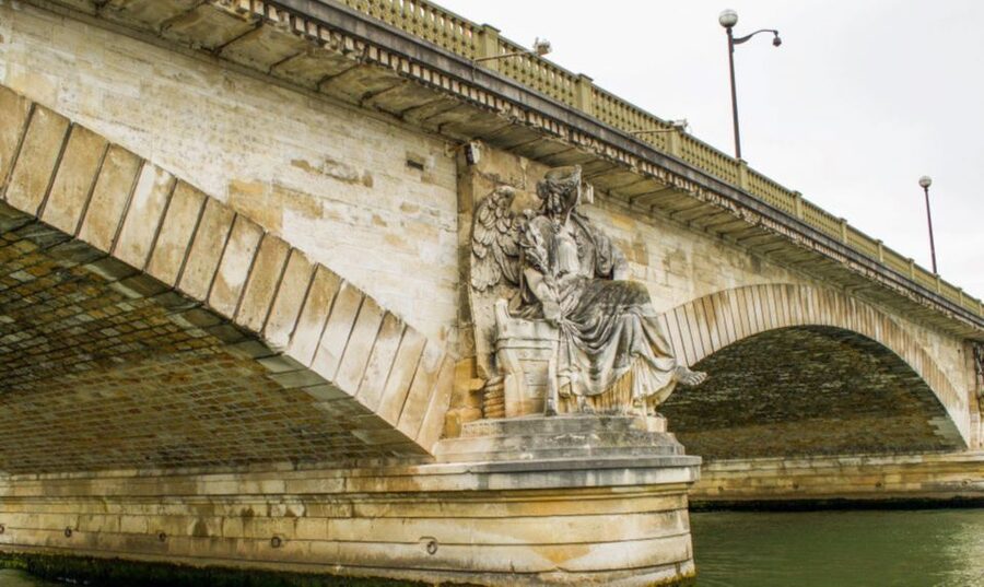 Paris: Catacombs, Audio Guide, and River Cruise Option - Paris history beneath the pavement