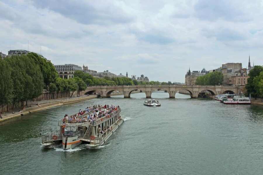 Paris: Catacombs, Audio Guide, and River Cruise Option - Is the $94 price fair?