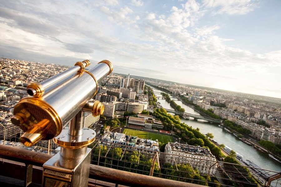 Paris: Eiffel Tower Access by Elevator & Seine River Cruise - Finding the Seine cruise after the tower