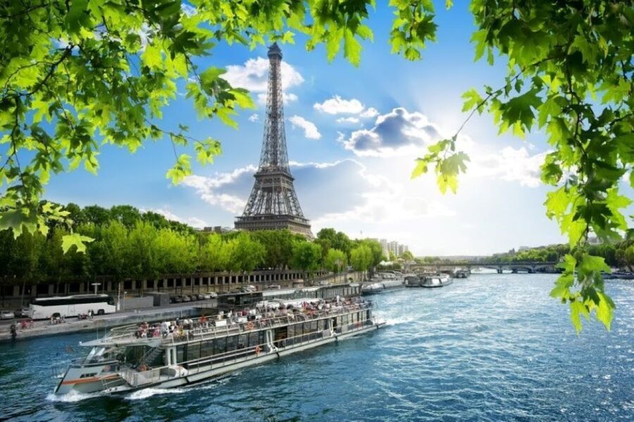 Paris: Eiffel Tower Summit Floor Ticket & Seine River Cruise - Getting through the Eiffel Tower