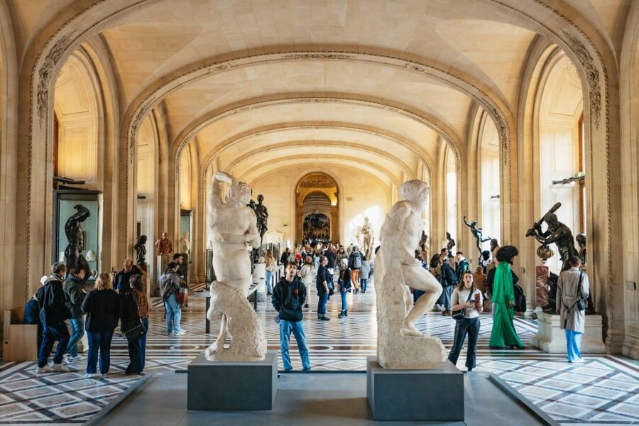 Paris: Louvre Museum Entry Ticket With Host and River Cruise - The digital audio guide: helpful, but not a guided tour