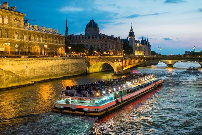 Paris Seine River Champagne Tasting Cruise - Key points at a glance