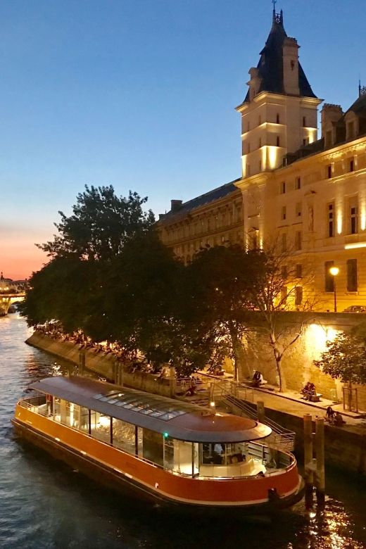 Paris: Seine River Panoramic Cruise - Snacks, drinks, weather, and comfort